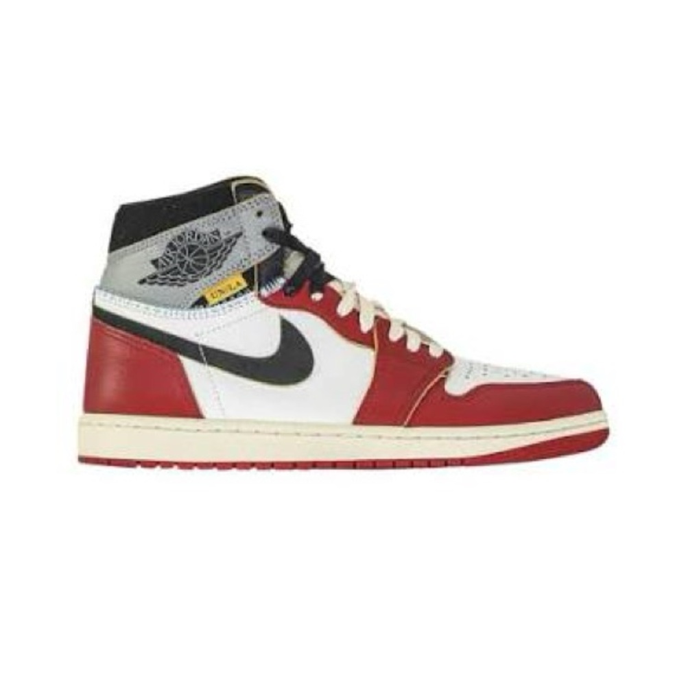 Union LA x Nike Air Jordan 1 Retro High OG Sneakers